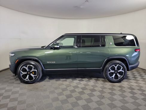 Used 2024 Rivian R1S Adventure AWD/4WD image 2