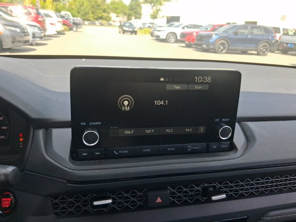 Certified 2025 Honda Accord SE image 24