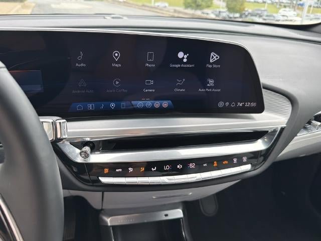 Certified 2024 Cadillac Lyriq Luxury AWD/4WD image 22