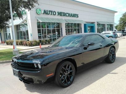 Used 2022 Dodge Challenger SXT w/ Blacktop Package