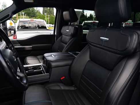Used 2025 Ford F350 Platinum AWD/4WD image 29