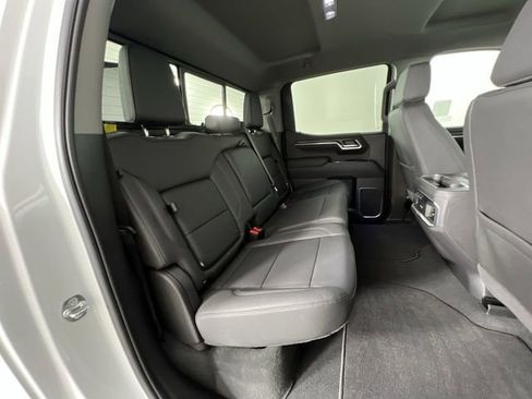 Used 2026 GMC Sierra 1500 SLT w/ SLT Premium Plus Package image 27