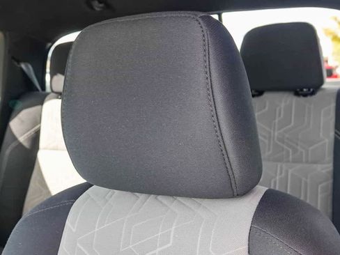 Used 2023 Toyota Tacoma TRD Off-Road image 24