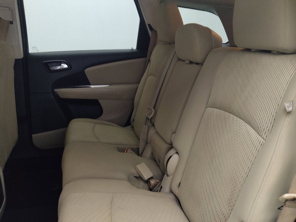Used 2016 Dodge Journey SE w/ Flexible Seating Group FWD image 18