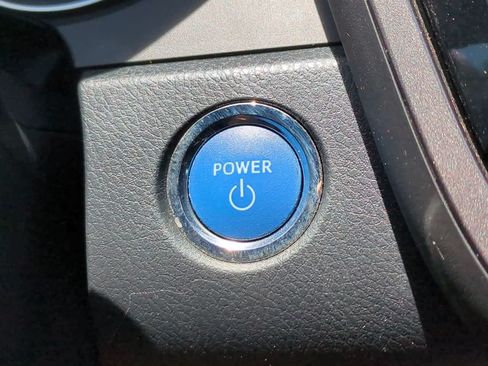 Used 2021 Toyota Camry LE FWD image 25