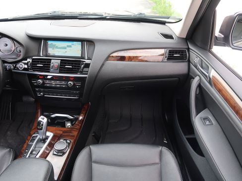 Used 2016 BMW X3 xDrive28d image 15