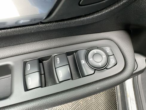 Used 2020 GMC Terrain SLE w/ Driver Convenience Package image 13