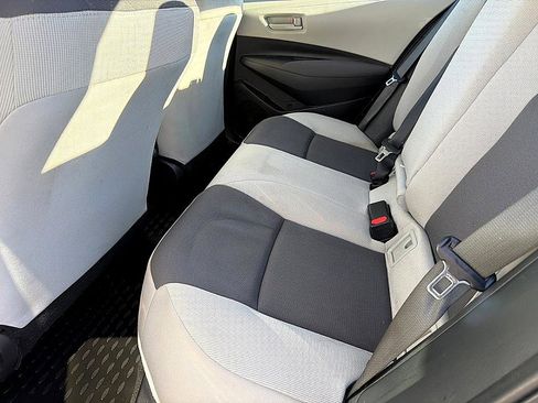 Used 2023 Toyota Corolla LE image 8