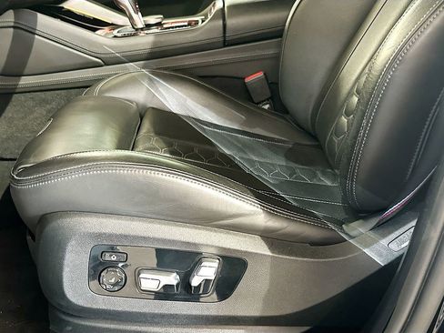 Used 2022 BMW X5 M w/ Competition Package 2 AWD/4WD image 20