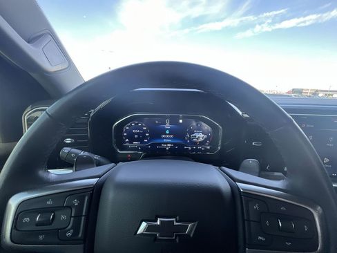 Used 2023 Chevrolet Silverado 1500 LT Trail Boss w/ LT Trail Boss Premium Package image 11