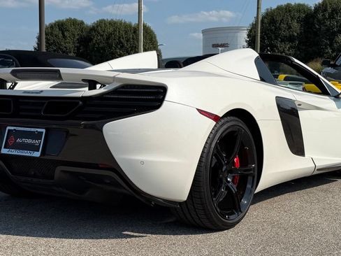 Used 2015 McLaren 650S Spider RWD image 7