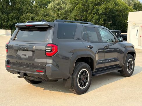 New 2026 Toyota 4Runner TRD Off-Road Premium AWD/4WD image 4