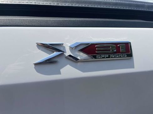 Used 2024 GMC Sierra 1500 Pro w/ Pro Value Package AWD/4WD image 12