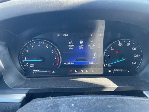 Used 2022 Ford Explorer XLT w/ Equipment Group 202A image 13