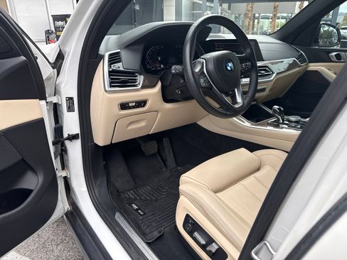 Used 2022 BMW X5 xDrive40i w/ Premium Package AWD/4WD image 9