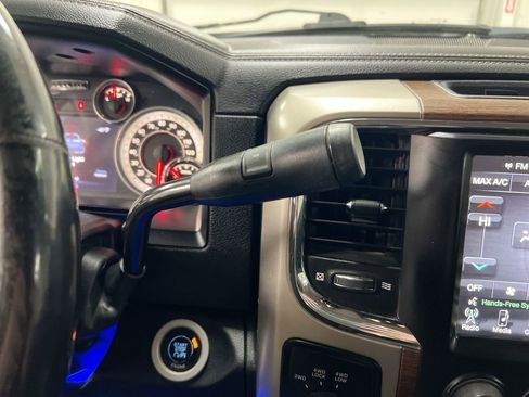 Used 2014 RAM 3500 Laramie image 13