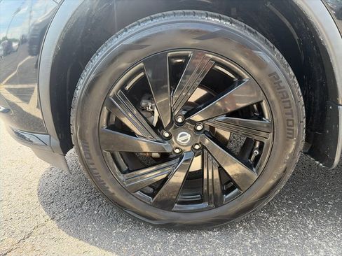 Used 2018 Nissan Murano SL w/ Midnight Edition Package FWD image 12