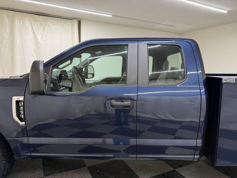 Used 2020 Ford F250 XL image 5