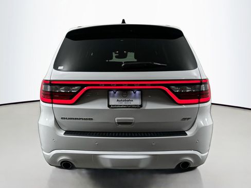 Used 2023 Dodge Durango GT image 6