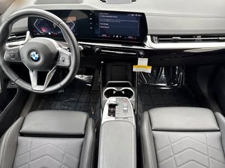 Used 2024 BMW X2 xDrive28i video 3