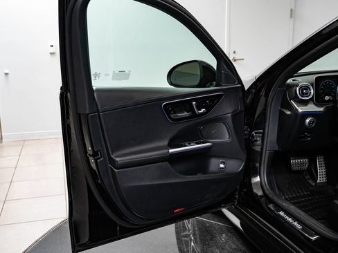 Certified 2022 Mercedes-Benz C 300 4MATIC Sedan image 27