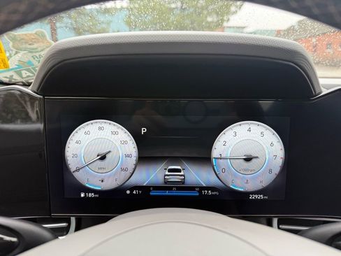 Certified 2023 Hyundai Elantra SEL w/ Convenience Package image 25