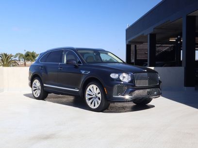 New 2026 Bentley Bentayga Extended Wheelbase