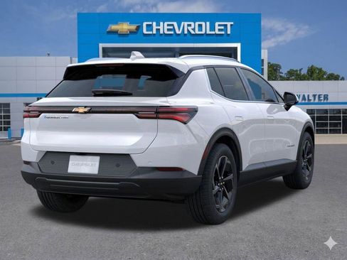 New 2026 Chevrolet Equinox EV LT AWD/4WD image 5