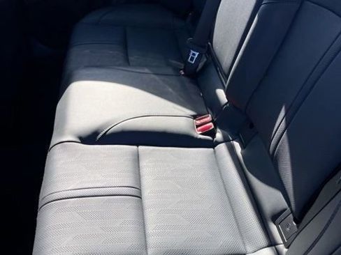 Used 2025 Toyota Camry XSE FWD image 10