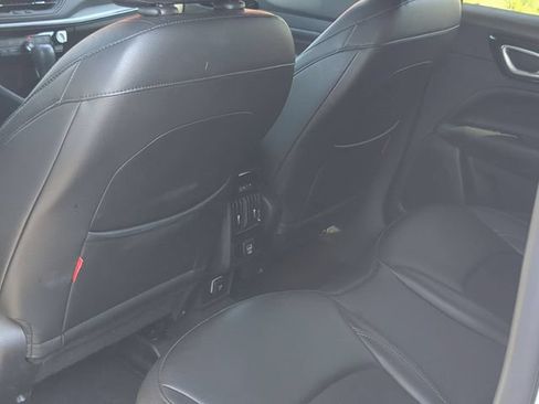 Used 2025 Jeep Compass Trailhawk AWD/4WD image 17