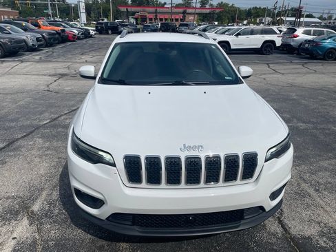 Used 2021 Jeep Cherokee Latitude Lux AWD/4WD image 2