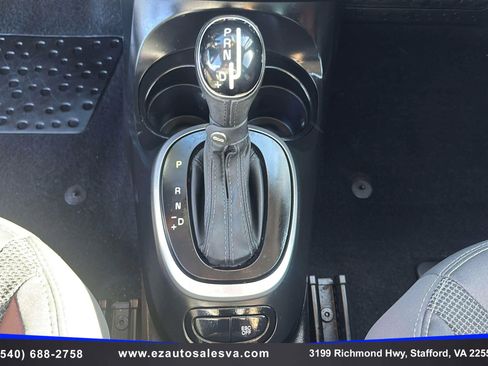 Used 2014 FIAT 500L Trekking w/ Popular Equipment Group image 18