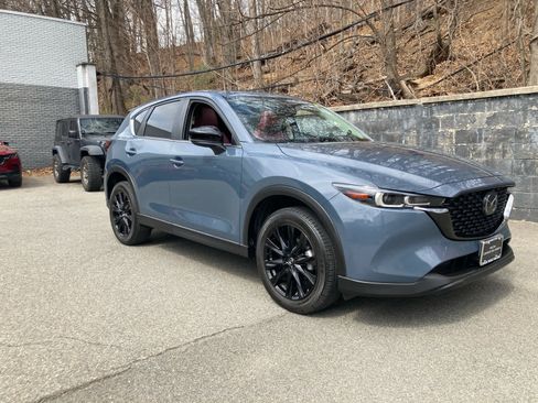 Used 2023 MAZDA CX-5 Carbon Edition image 3