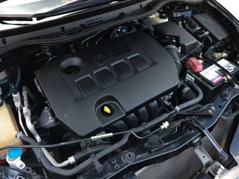 Used 2017 Toyota Corolla iM FWD image 50