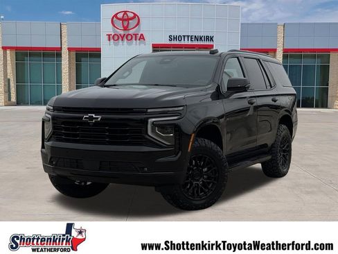 Used 2025 Chevrolet Tahoe RST AWD/4WD image 1