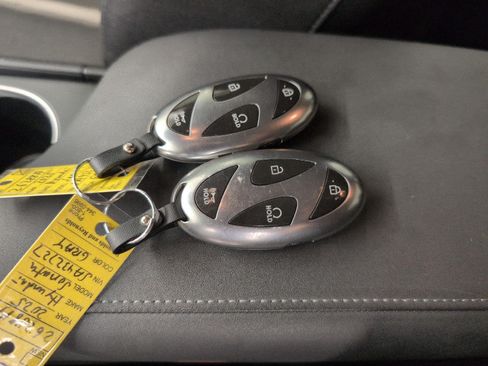 Used 2025 Hyundai Sonata SEL AWD/4WD image 26