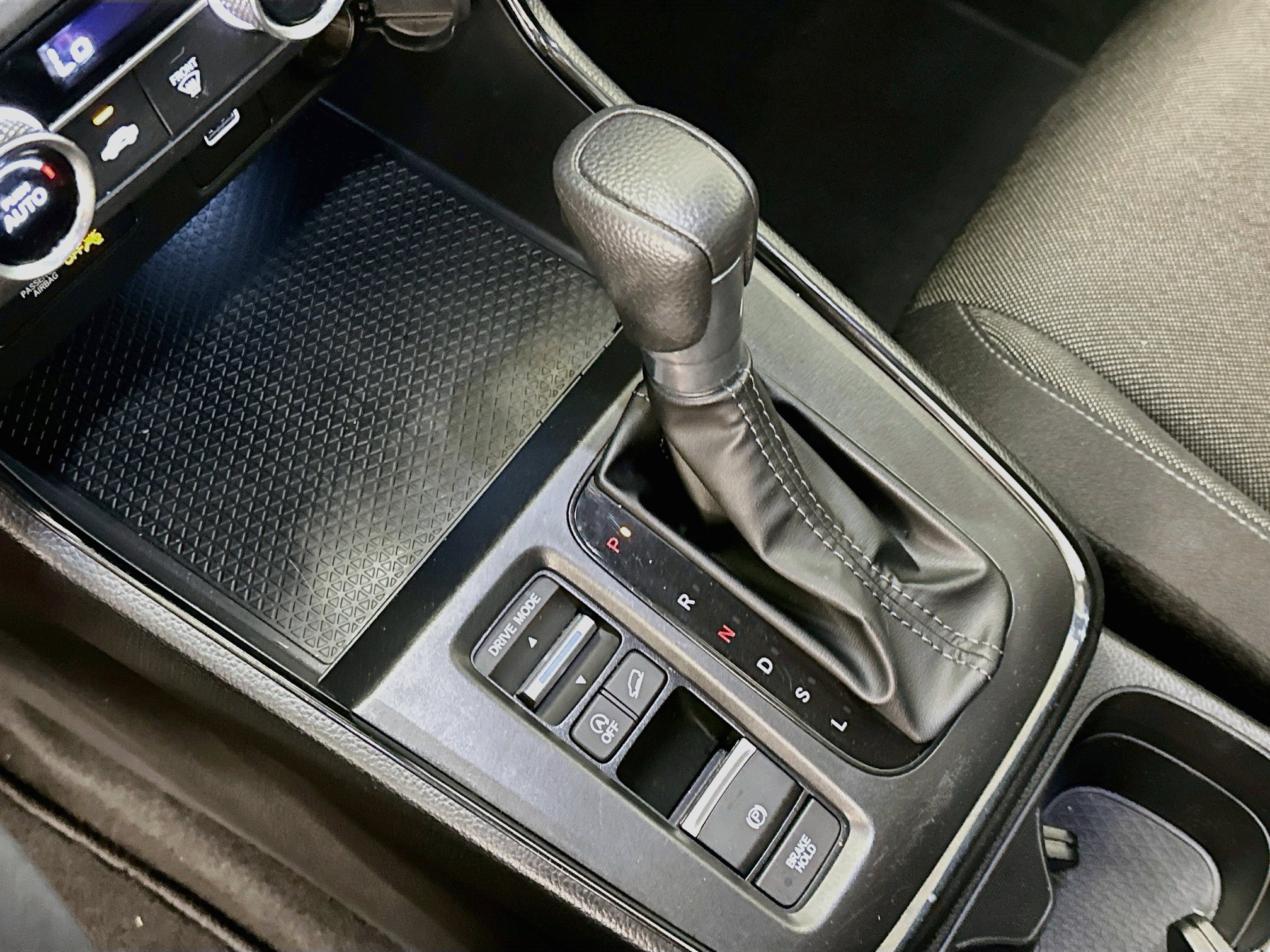 Used 2025 Honda CR-V LX image 25