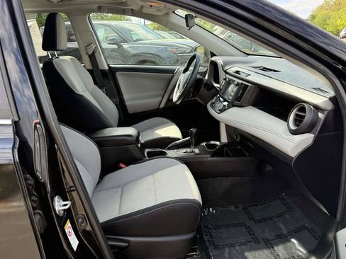 Used 2018 Toyota RAV4 XLE w/ Plus Extra Value Package image 10