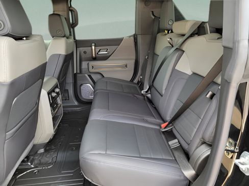 New 2025 GMC Hummer EV 3X image 26