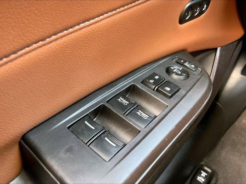 Used 2022 Acura ILX w/ Premium Package image 36