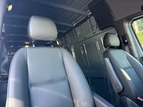 Used 2026 Mercedes-Benz Sprinter 2500 image 18
