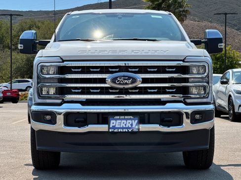 New 2025 Ford F250 Lariat w/ Chrome Package image 8
