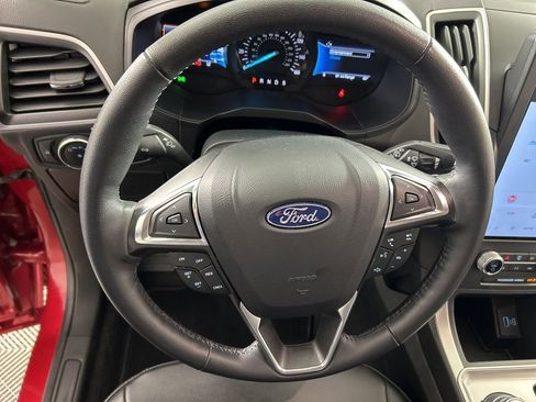 Used 2024 Ford Edge SEL AWD/4WD image 14