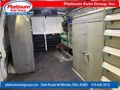 Used 2016 Chevrolet Express 3500 Extended RWD image 35