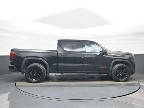 Used 2022 GMC Sierra 1500 Elevation w/ Elevation Premium Package AWD/4WD image 7