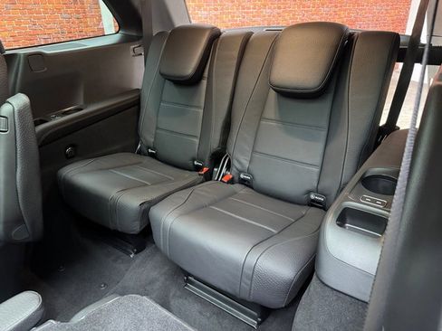 New 2026 Mercedes-Benz GLS 450 4MATIC image 25