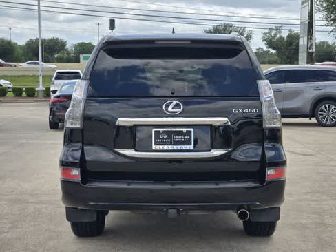 Used 2018 Lexus GX 460 Premium w/ Premium Package AWD/4WD image 5