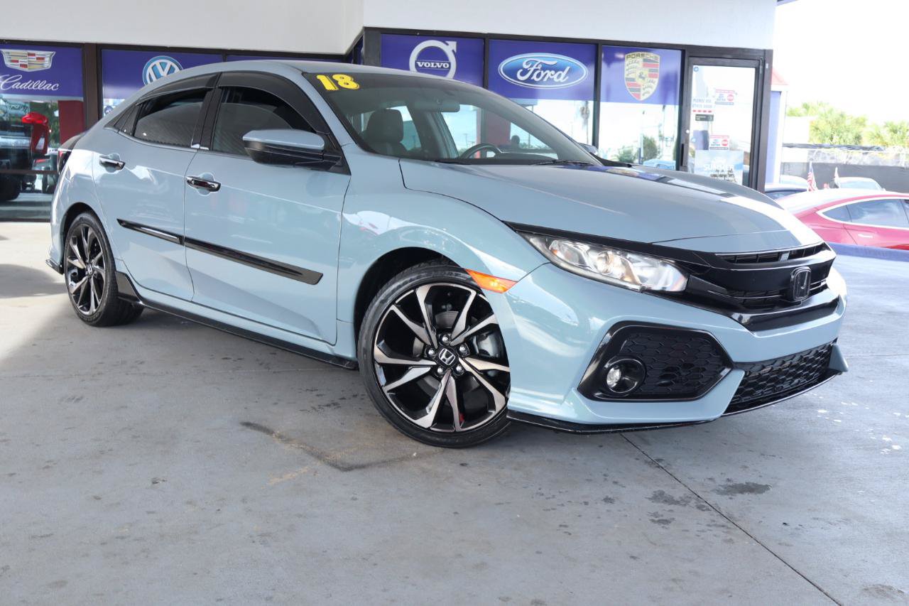 Used 2018 Honda Civic Sport image 3