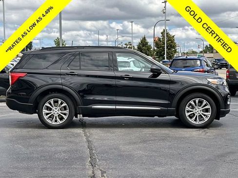 Certified 2023 Ford Explorer XLT w/ Equipment Group 202A AWD/4WD image 2