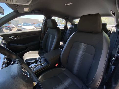 Used 2023 Honda Civic Sport image 47